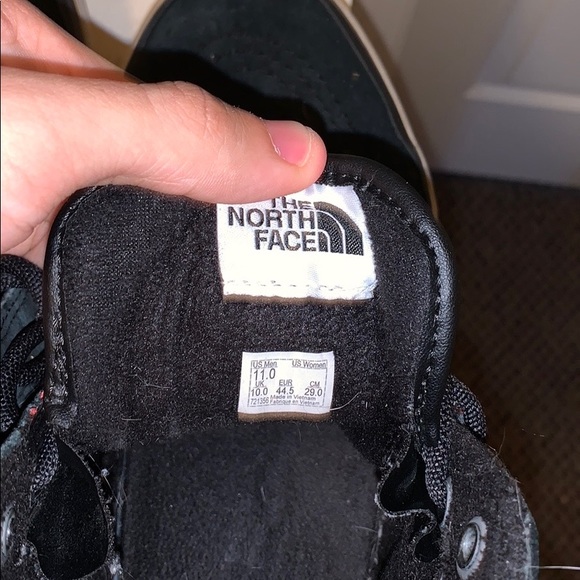 Vans - Picture 6 of 7